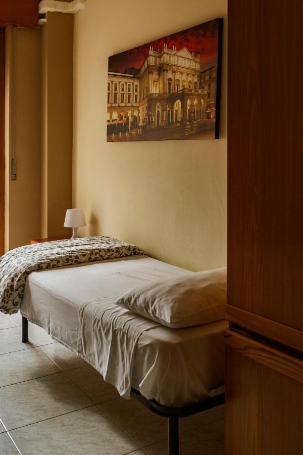 Twin Room Private Bathroom
